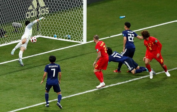 Thua ngược Bỉ, Nhật Bản ngậm ngùi chia tay World Cup - Hình 4