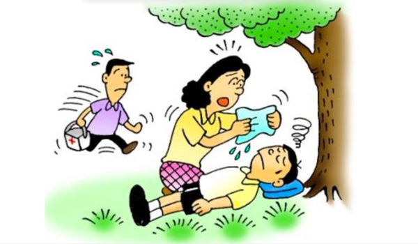 Nắng nóng kéo dài: Phòng ngừa say nắng cho trẻ