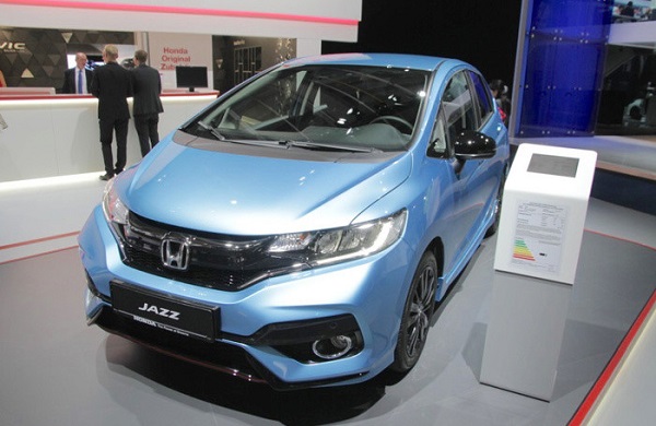 Bản nâng cấp Honda Jazz 2018 giá chỉ từ hơn 200 triệu đồng