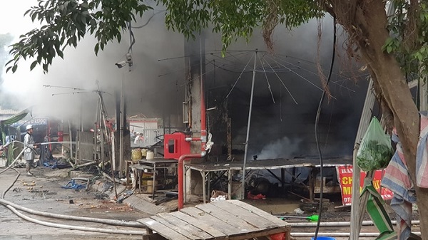 Hà Nội: Xảy ra 411 vụ cháy trong 6 tháng đầu năm 2018 - Hình 1