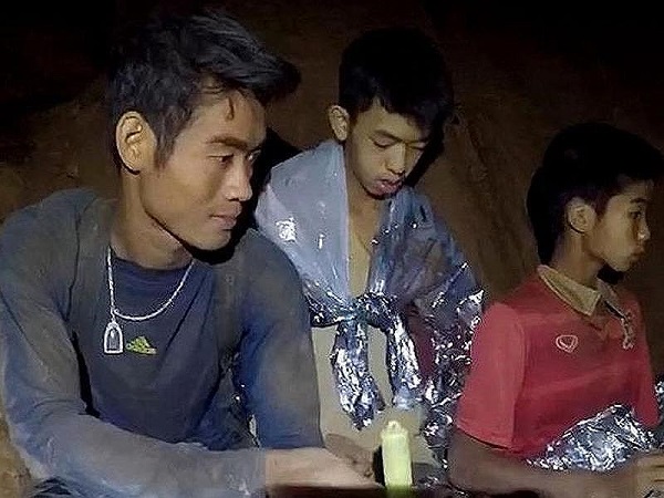 Giải cứu thành công toàn bộ đội bóng mắc kẹt trong hang Tham Luang (Thái Lan)