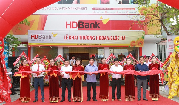 HDBANK khai trương HDBANK Lộc Hà và HDBANK Uông Bí