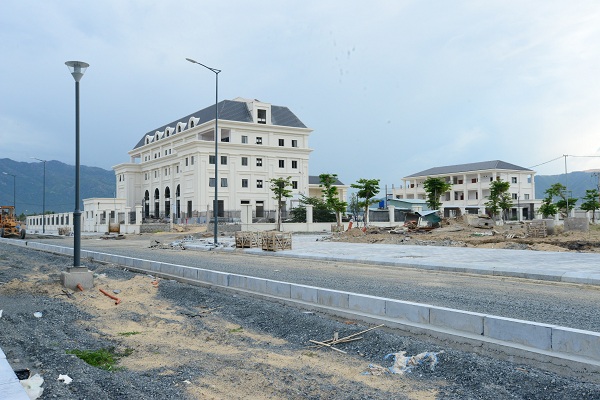 KBNN tỉnh Khánh Hoà: Biên chế 70 người, xây trụ sở 10.805 m2 đất “vàng”, trên 6.173 m2 sàn? - Hình 4