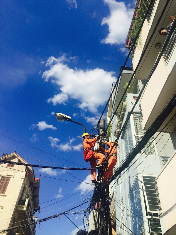 Đảm bảo cung cấp điện an toàn, ổn định trong thời tiết bất lợi