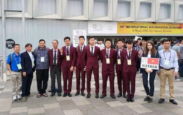Đoàn học sinh Việt Nam giành Huy chương Vàng Olympic Toán quốc tế 2018 - Hình 1