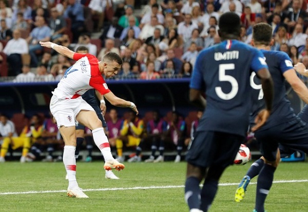 Cúp vàng World Cup 2018 gọi tên ĐT Pháp sau khi đánh bại Croatia - Hình 2