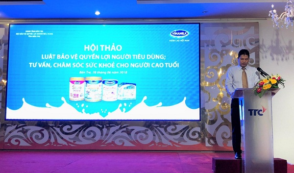 Vinamilk tổ chức gần 20 chương trình đồng hành chăm sóc người cao tuổi trong 6 tháng qua