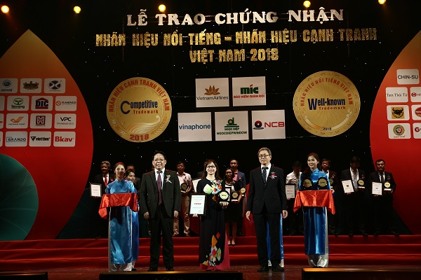 Vedan nhận giải thưởng 'Top 10 Nhãn hiệu nổi tiếng nhất Việt Nam' - Hình 1