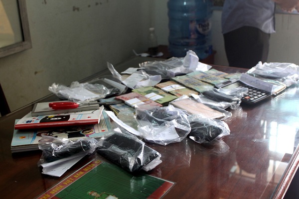 Bắt giữ ổ cá độ qua mạng với số tiền hàng tỷ đồng ở Quảng Nam