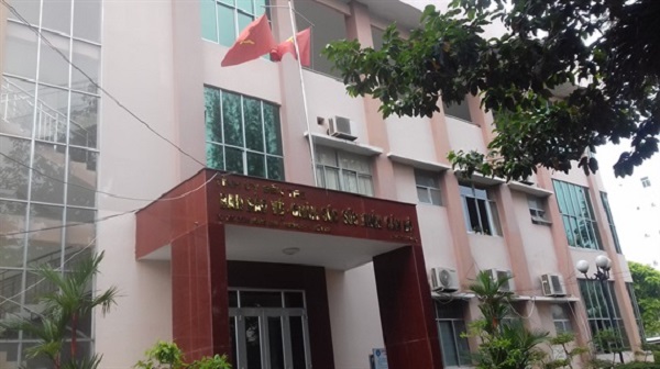 Bến Tre: Khởi tố 2 thủ quỹ Ban Bảo vệ chăm sóc sức khỏe vì tham ô tài sản