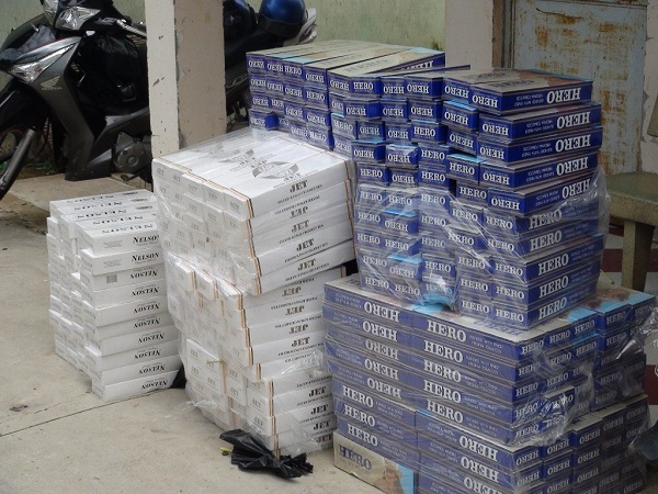 Bắt lô hàng bao thuốc lá điếu ‘khủng’ nhập lậu tại Hà Giang - Hình 1