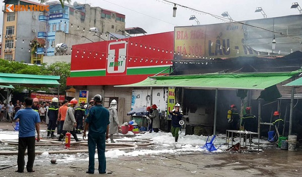 Hà Nội: Cháy quán ăn, một nữ nhân viên tử vong