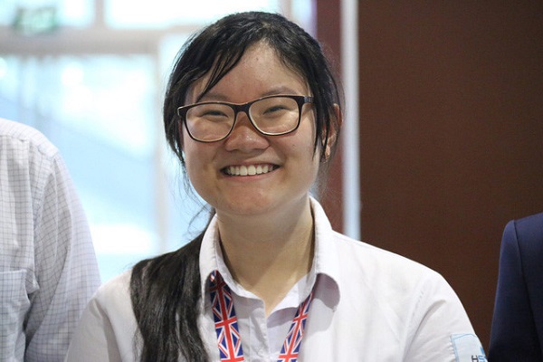 Giấc mơ trở thành bác sĩ của nữ sinh Việt đạt điểm cao nhất kỳ thi Olympic - Hình 2