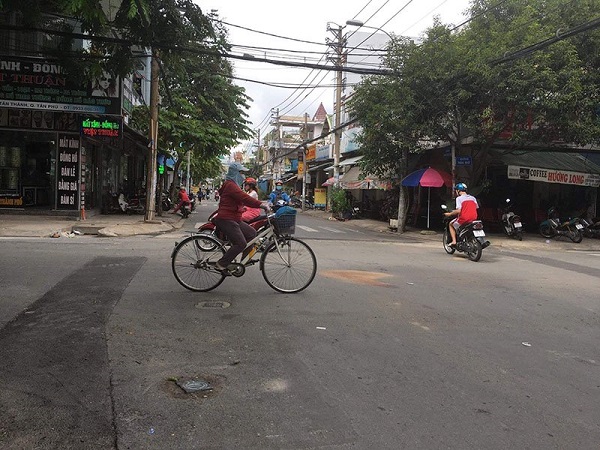 TP.HCM: Đuổi theo cướp, thanh niên bị tai nạn thương tâm