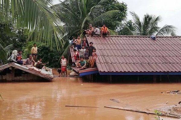 Vụ vỡ đập thủy điện tại Lào: Nhà nước và nhân dân Việt Nam sẵn sàng hỗ trợ - Hình 1
