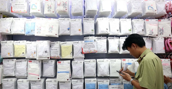 Báo cáo kết quả kiểm tra 3 cửa hàng Con Cưng tại TP.HCM