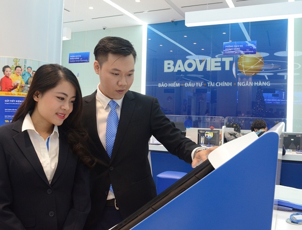 Tập đoàn Bảo Việt (BVH): 6 năm liên tiếp dẫn đầu lĩnh vực bảo hiểm trong Forbes 50 - Hình 2
