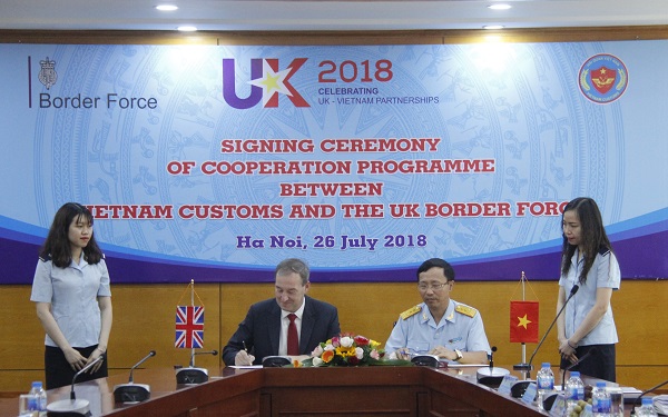Ký kết Ý định thư giữa Tổng cục Hải quan - Cơ quan Bảo vệ Biên giới Anh
