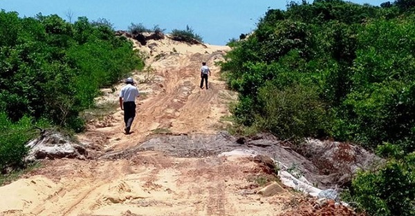 Huế: Cơn “sốt” đất nền tại ven biển Lăng Cô