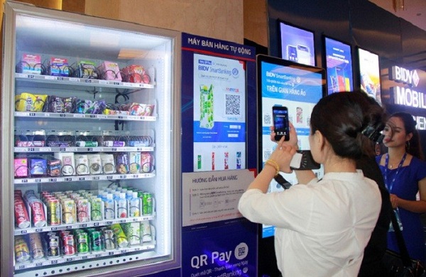 Hà Nội: Sắp lắp đặt thêm 1.000 máy bán hàng tự động, thay thế bán rong vỉa hè