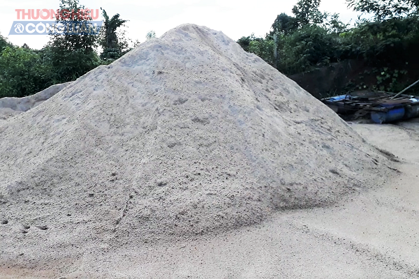 Gia Lai: Thêm một vụ khai thác cát trái phép tại huyện Chư Păh - Hình 2