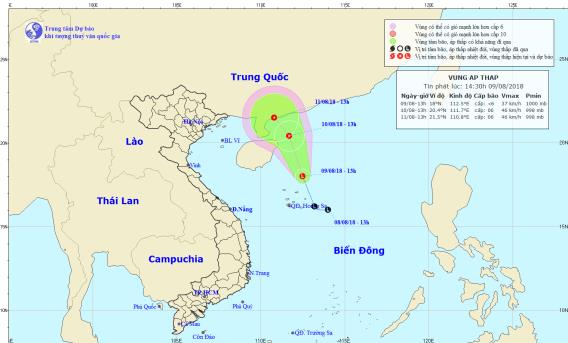 Áp thấp trên Biển Đông gây gió giật cấp 8