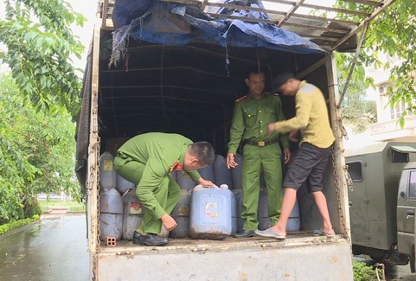 Phát hiện xử lý hơn 6.000 lít dầu ăn đã qua sử dụng