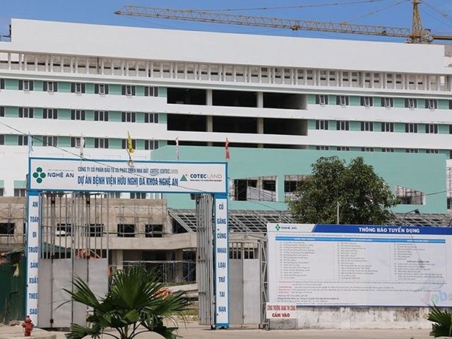 Bệnh viện hữu nghị đa khoa Nghệ An bị xử phạt 40 triệu vì xây dựng sai thiết kế - Hình 1