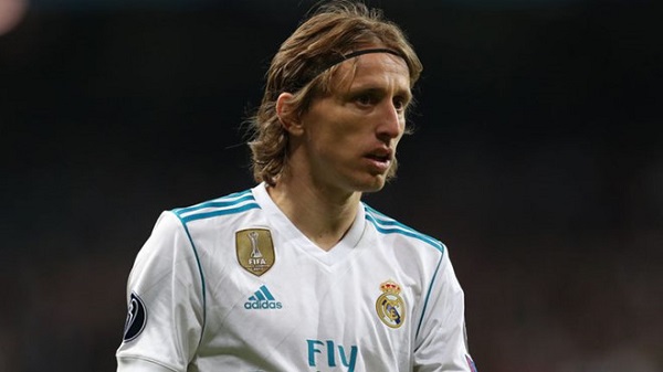 Modric cam kết tương lai sau khi Inter Milan ra sức 'lôi kéo'