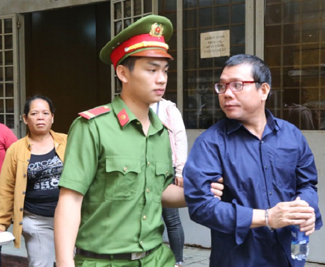 TP. HCM: Hoãn xử vụ bán logo vì… vắng mặt luật sư