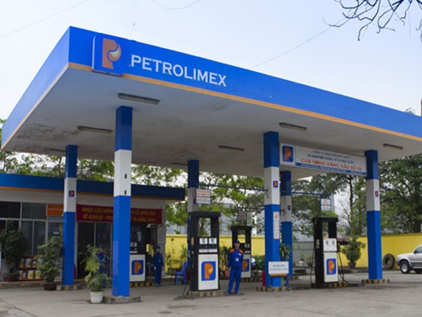 Petrolimex muốn giãn tiến độ thoái vốn Nhà nước do ế cổ phần - Hình 1