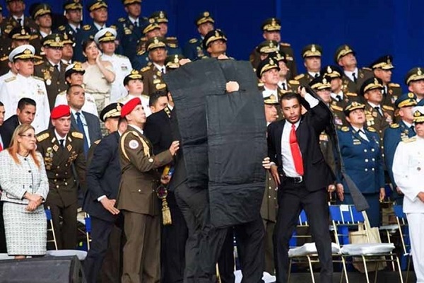 Vụ ám sát Tổng thống Venezuela: Bắt giữ một trung tướng - Hình 1