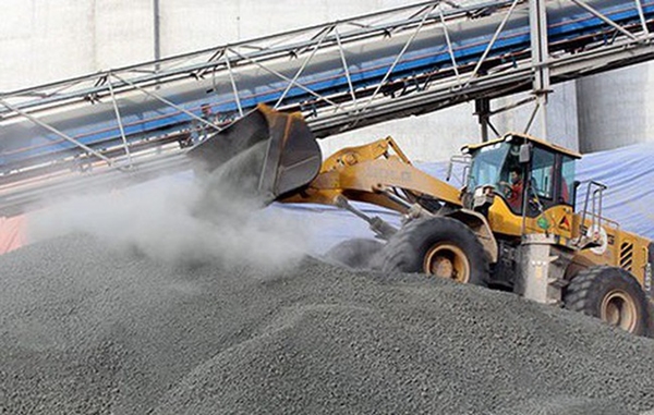 Xuất khẩu xi măng, clinker tăng đột biến cả về giá, lượng và kim ngạch