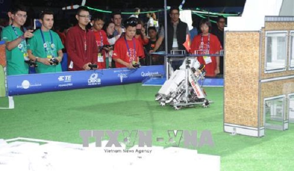 Học sinh Việt Nam đạt thành tích cao tại giải robot thế giới