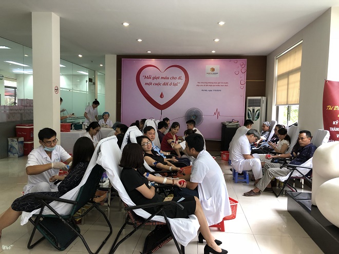 Hơn 300 người tham gia chương trình 'Mỗi giọt máu, một tấm lòng'