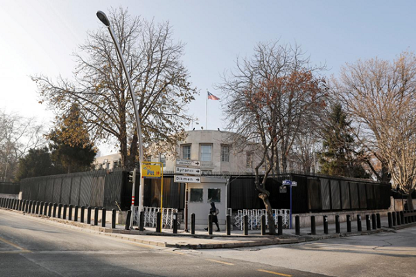 Đại sứ quán Mỹ ở thủ đô Thổ Nhĩ Kỳ bị tấn công bằng súng - Hình 1