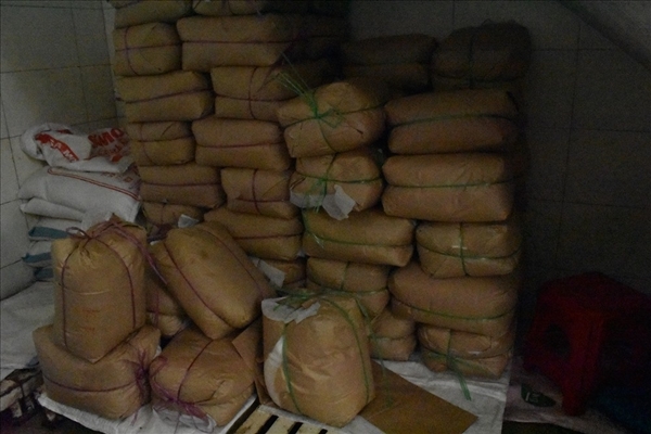 TP. HCM: Tiệm cơm tấm nổi tiếng bị niêm phong toàn bộ số phụ gia không nhãn mác