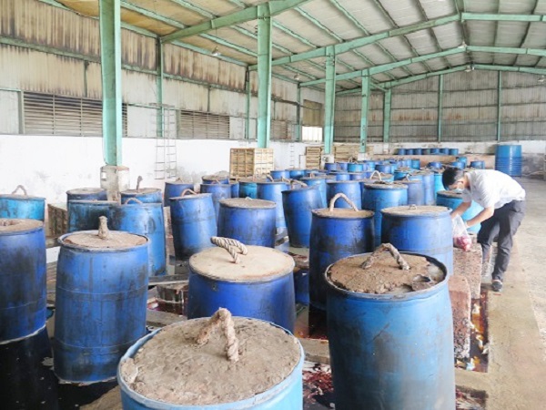 TP.HCM: Phát hiện cơ sở sản xuất ớt muối không đảm bảo - Hình 2