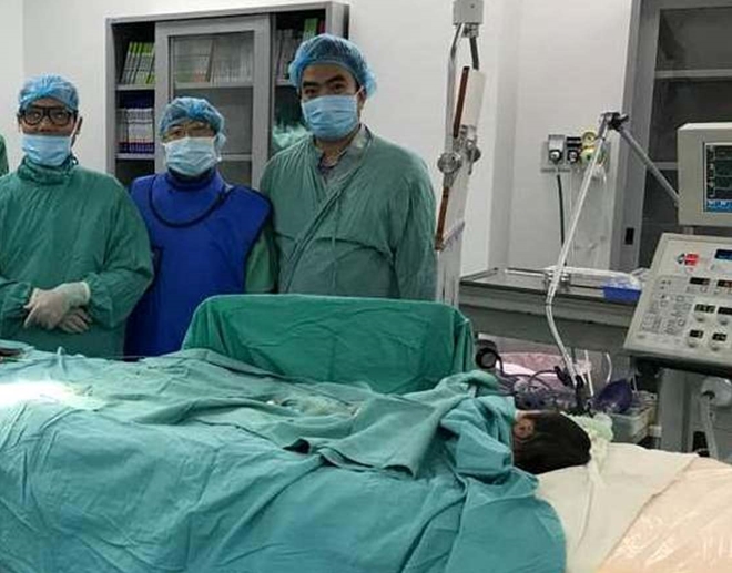 Bệnh viện Trung ương Huế: Cứu sống trẻ sơ sinh 1 ngày tuổi bị dị tật tim bẩm sinh nặng