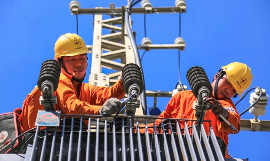 TCT Điện lực miền Trung (EVNCPC): Đảm bảo cung cấp điện trong dịp Lễ Quốc khánh 2/9