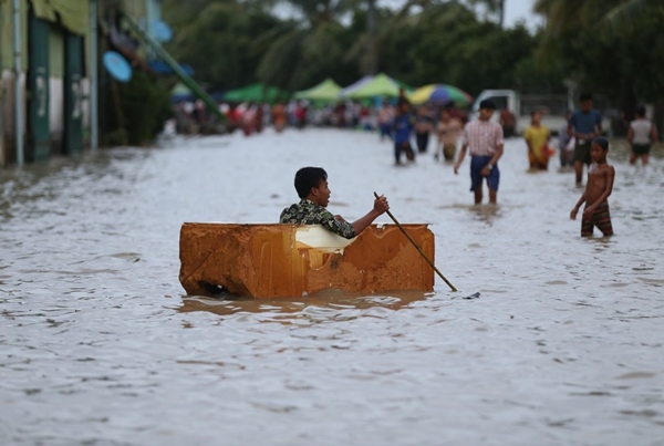 Hơn 50.000 người phải sơ tán sau vụ vỡ đập ở Myanmar - Hình 1