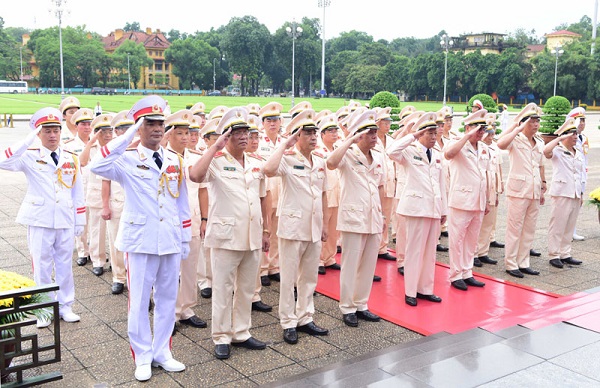 Đoàn lãnh đạo Đảng và Nhà nước viếng lăng Chủ tịch Hồ Chí Minh - Hình 5