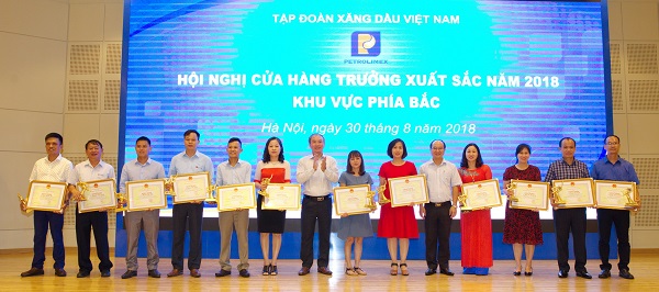 Petrolimex vinh danh Quán quân bán lẻ 2018 khu vực miền Bắc