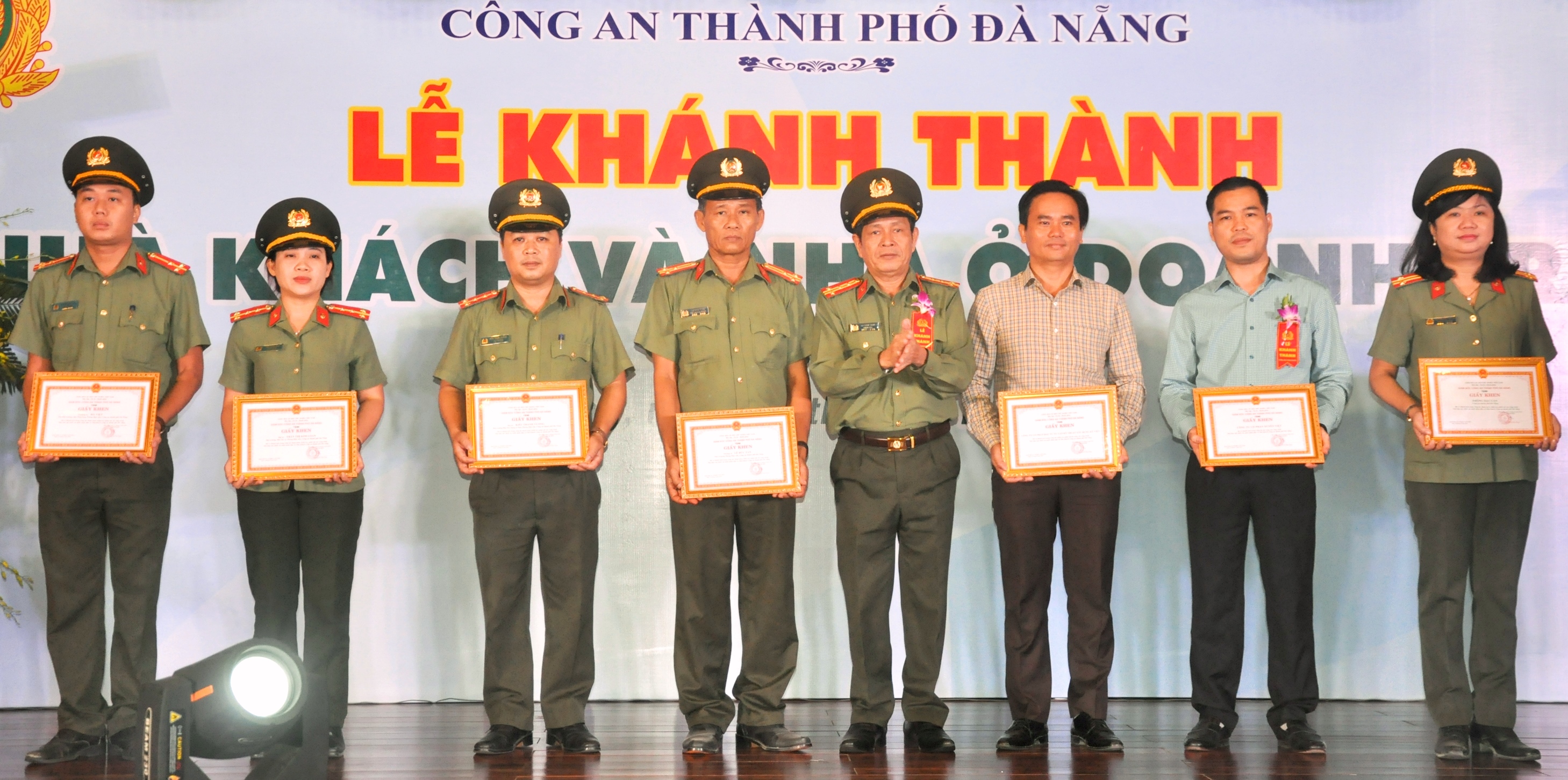 Đà Nẵng: Thiếu tướng Vũ Xuân Viên làm Giám đốc Công an thành phố - Hình 3