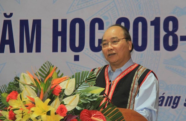 Thủ tướng Nguyễn Xuân Phúc dự lễ khai giảng năm học mới tại Kon Tum - Hình 1