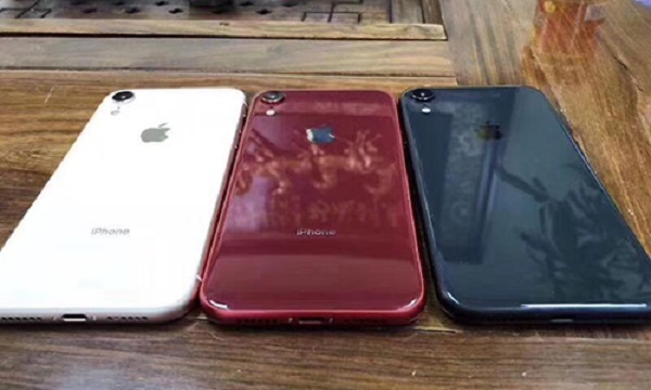Apple lộ hình ảnh IPhone 9 'giá rẻ' với 3 màu cơ bản