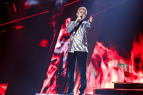 Tùng Dương đăng quang, Ngọc Vi nhận quà đặc biệt của Trà Thanh nhiệt Dr Thanh