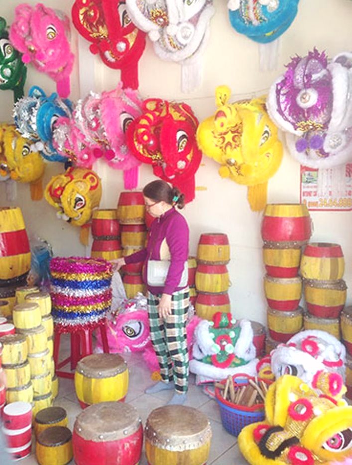 Quảng Nam: Đồ chơi trung thu truyền thống Việt chiếm lĩnh thị trường - Hình 1