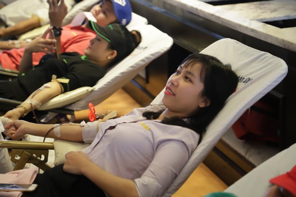Nhân viên Sun World Ba Na Hills hiến tặng gần 300 đơn vị máu - Hình 2