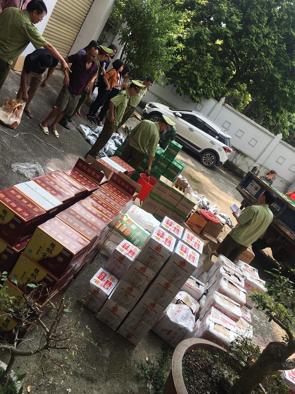 Bắc Giang: Tiêu hủy hàng giả, hàng nhái, hàng nhập lậu